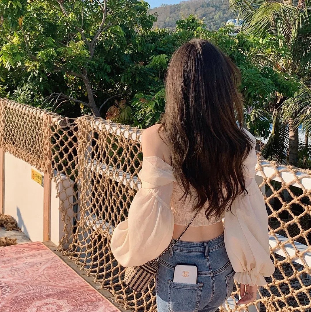 爱上老板的女儿